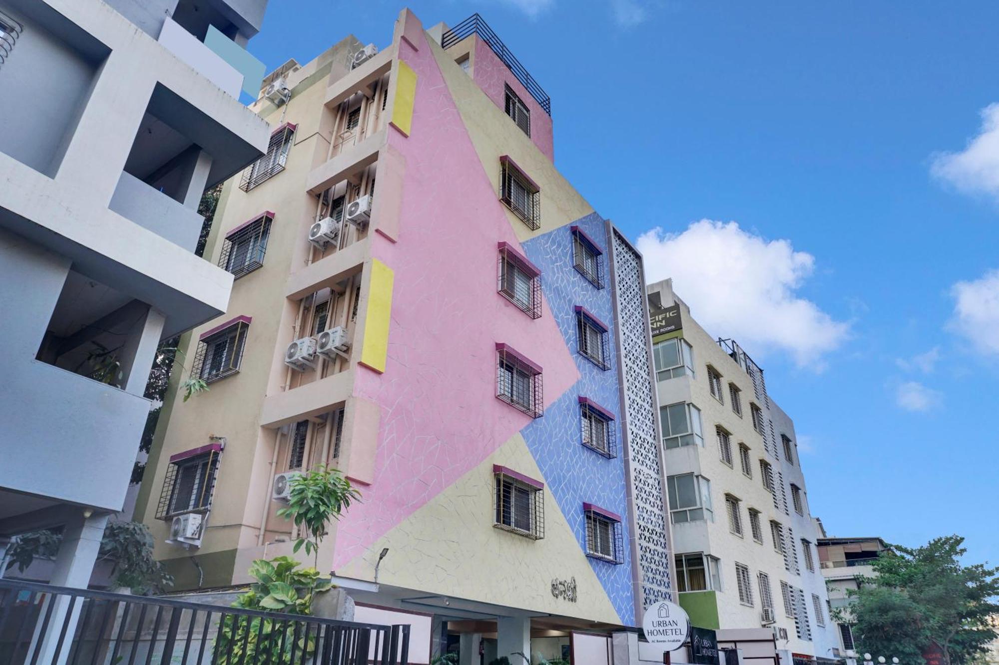 Urban Hometel Pune Zewnętrze zdjęcie